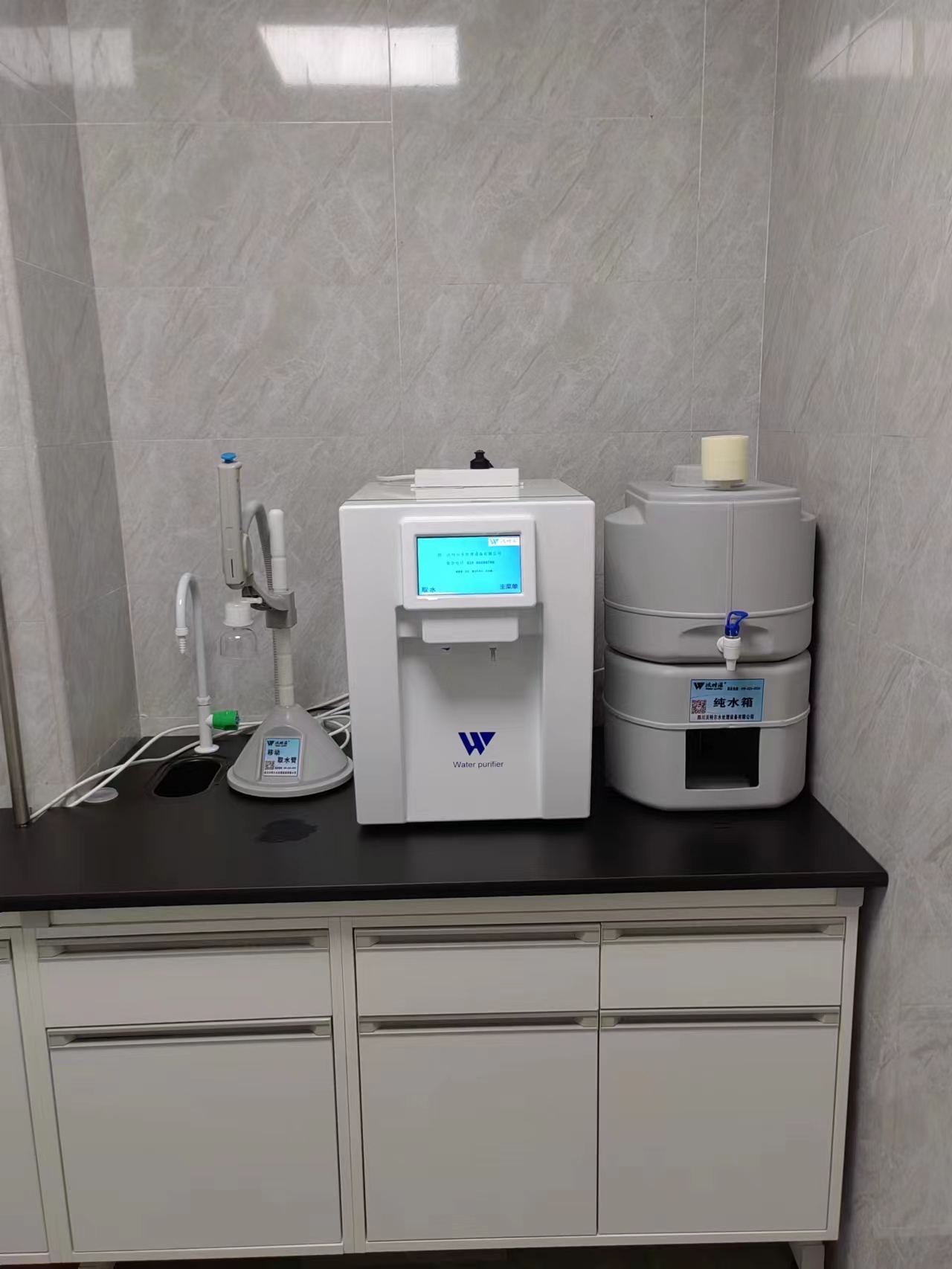 為什么那么多人選擇實驗室超純水機？